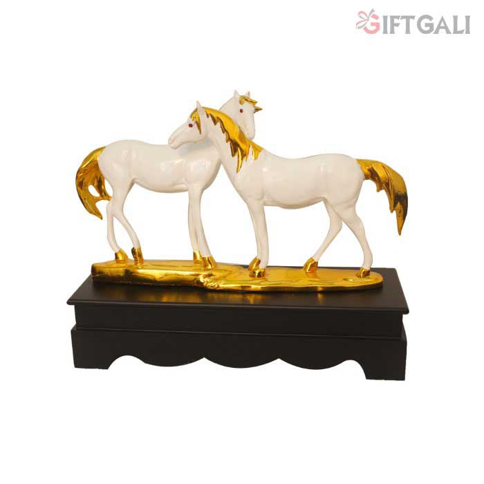 Gold Plated Horse Statue Figurine  34 cm-G79X0058W