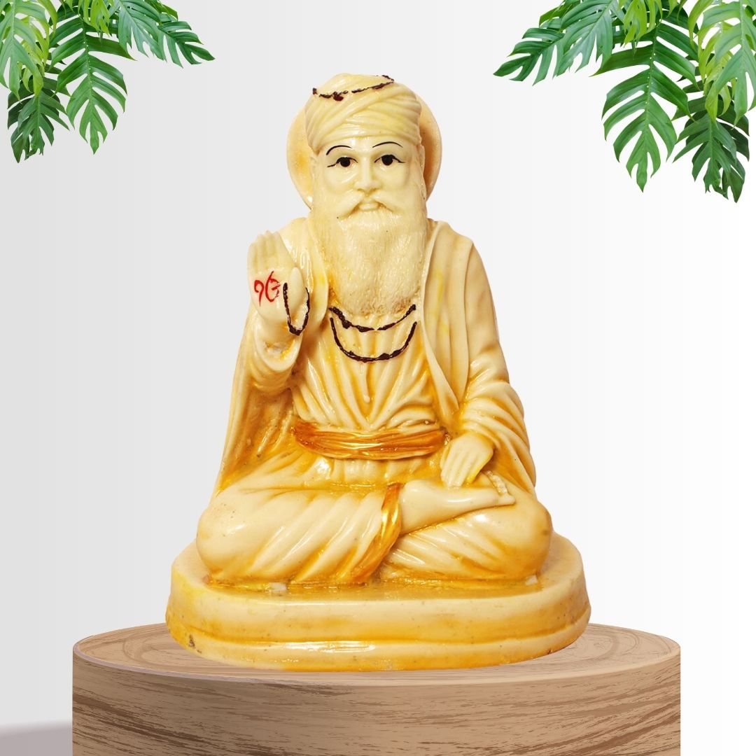 Sat Guru Nanak Sahib Idol Cream Golden 19 cm-G57X1190IGLGX